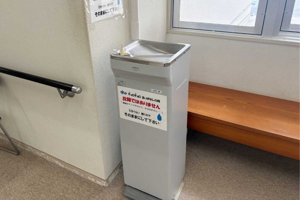冷水機（赤道）